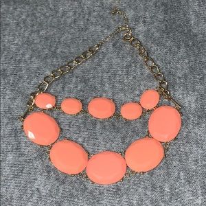 NWOT statement necklace